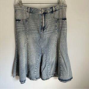 Rebecca Minkoff Denim mid length pleated light wash skirt size 12 rodeo cowgirl